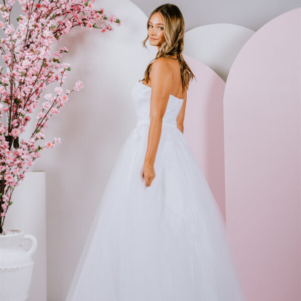 sweetheart neckline Deb Gown