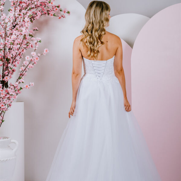 classic lace-up back debutante gown