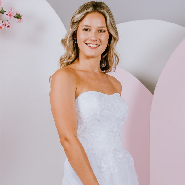 classic lace-up back debutante gown